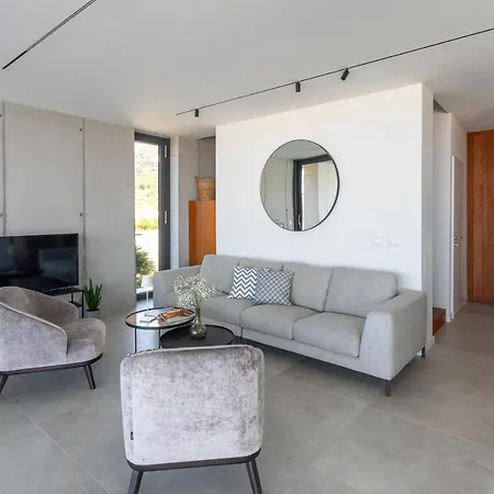 Loft Βίλα