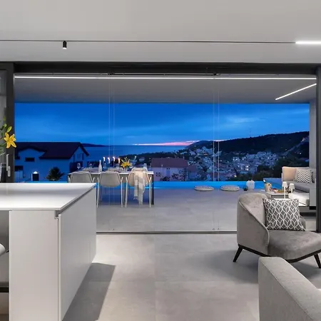 Loft Βίλα